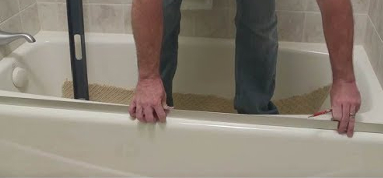 Sliding Shower Door Repair in Lincoln